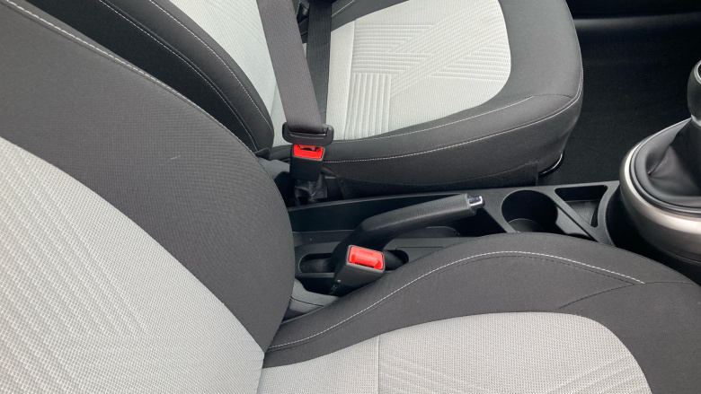 Hyundai i10 1.0 MPi Premium 5dr Petrol Hatchback